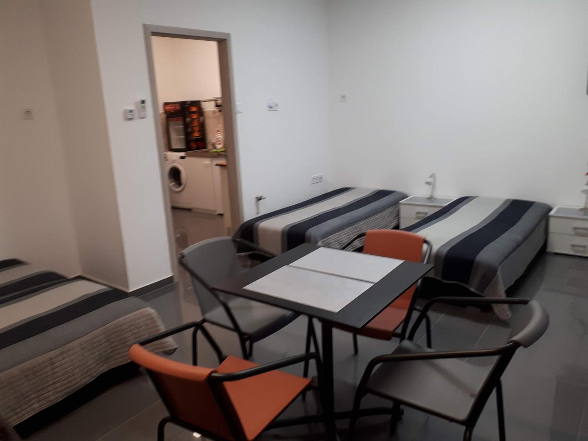 Kertvarosi Apartman Tiszaujvaros Exterior photo
