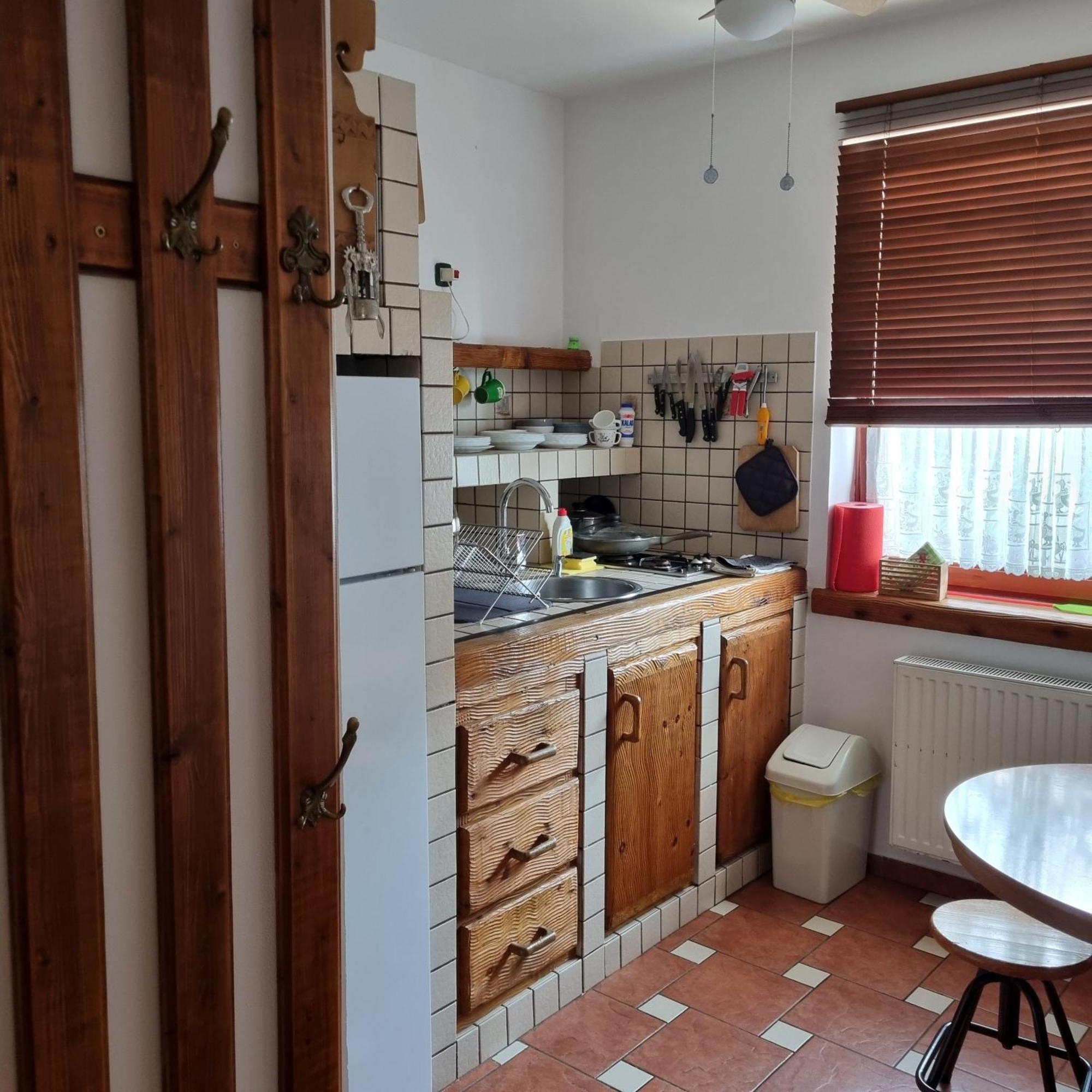 Kertvarosi Apartman Tiszaujvaros Exterior photo